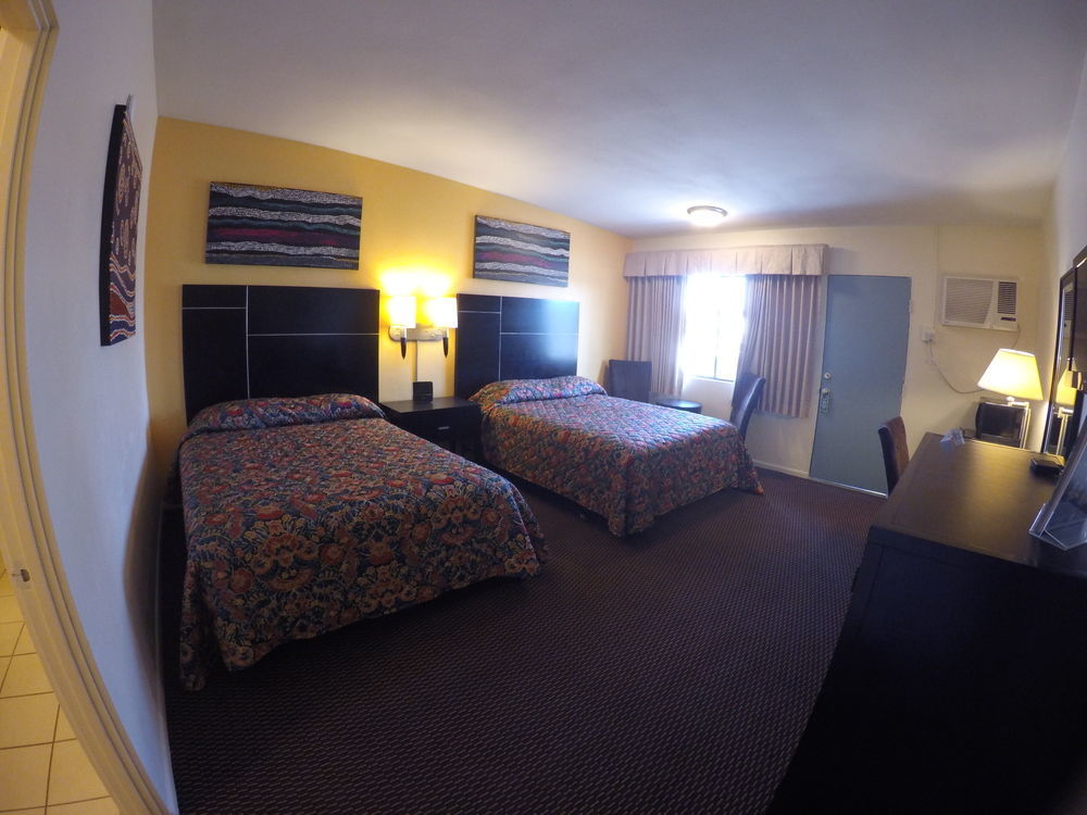 Indio Holiday Motel Dış mekan fotoğraf